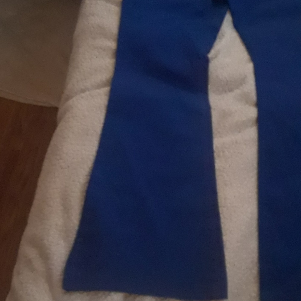 pants - Picture 2 of 3